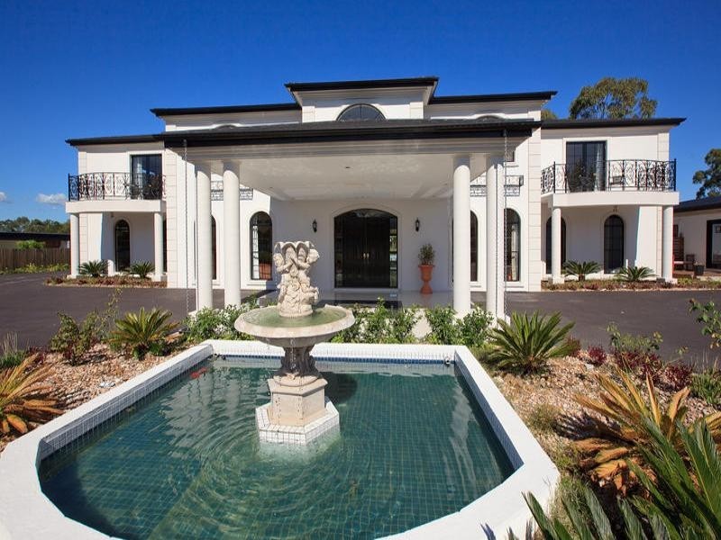 393 Boston Road, Belmont QLD 4153