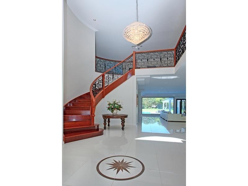 393 Boston Road, Belmont QLD 4153