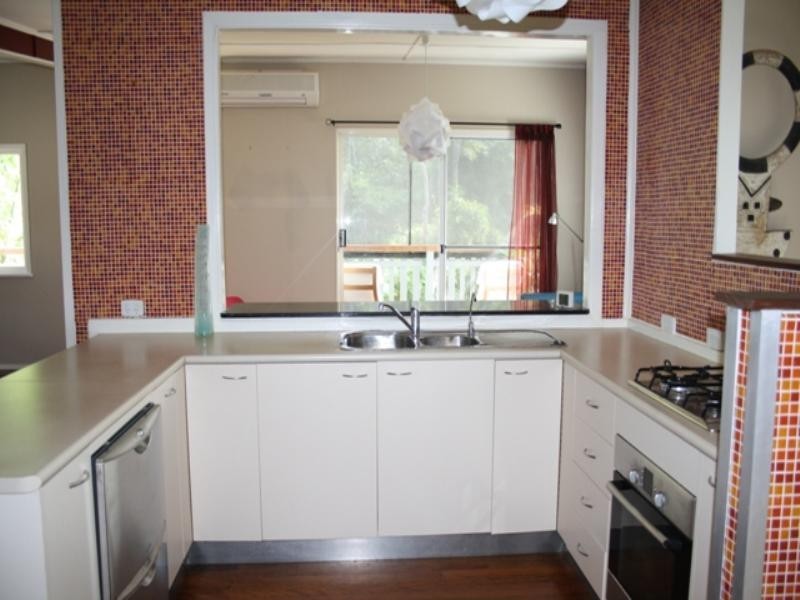 36 Olive Grove, Balmoral QLD 4171