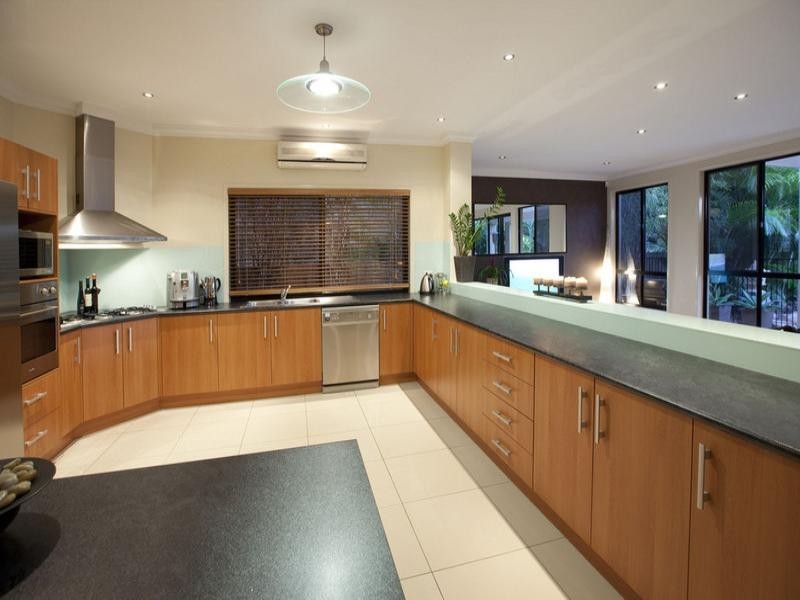 14 Carr Street, Bulimba QLD 4171