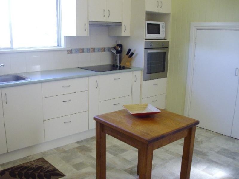 88 Dover Street, Hawthorne QLD 4171