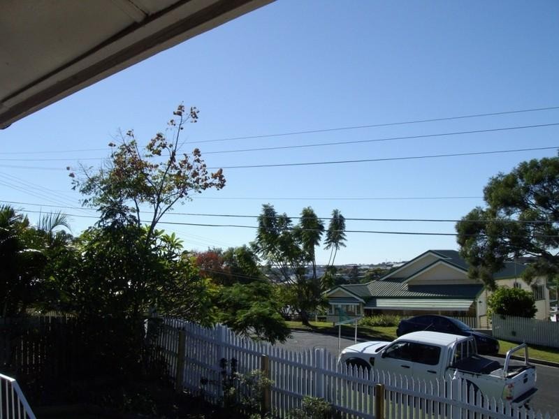 88 Dover Street, Hawthorne QLD 4171