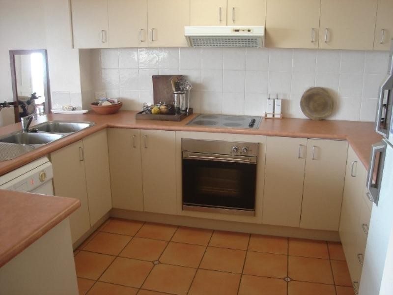 21/96 Norman Crescent, Norman Park QLD 4170