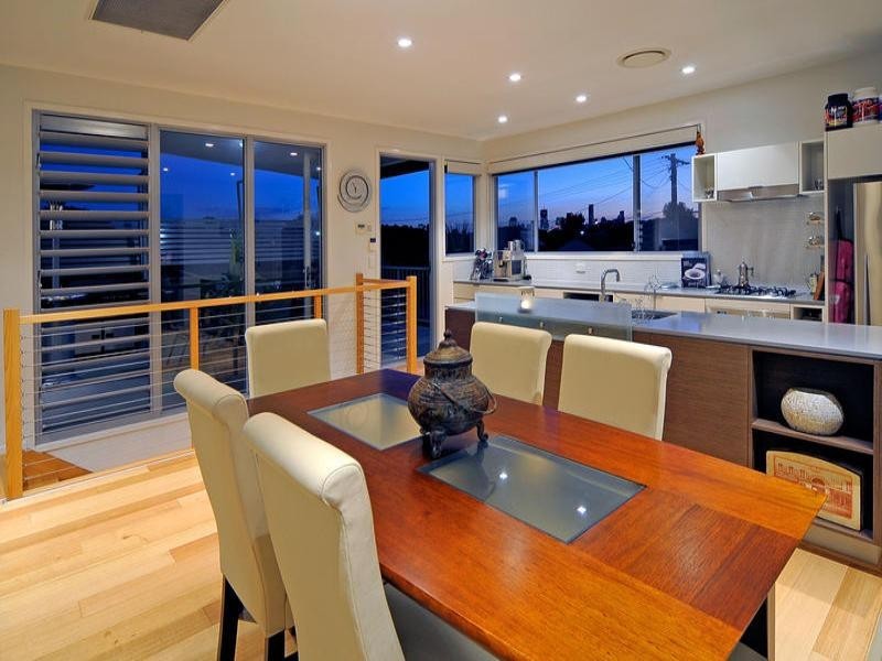 4 Bevis Street, Bulimba QLD 4171