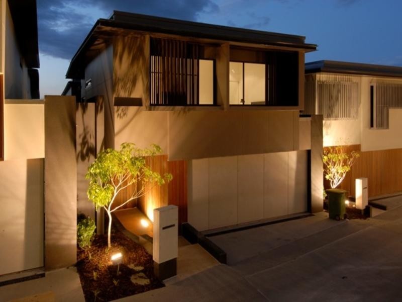 90 Wynnum Road, Norman Park QLD 4170