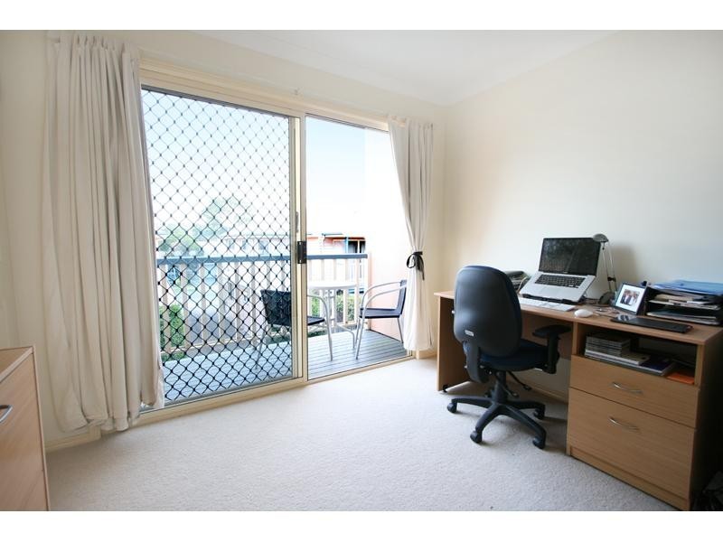 4/98 Ison Street, Morningside QLD 4170