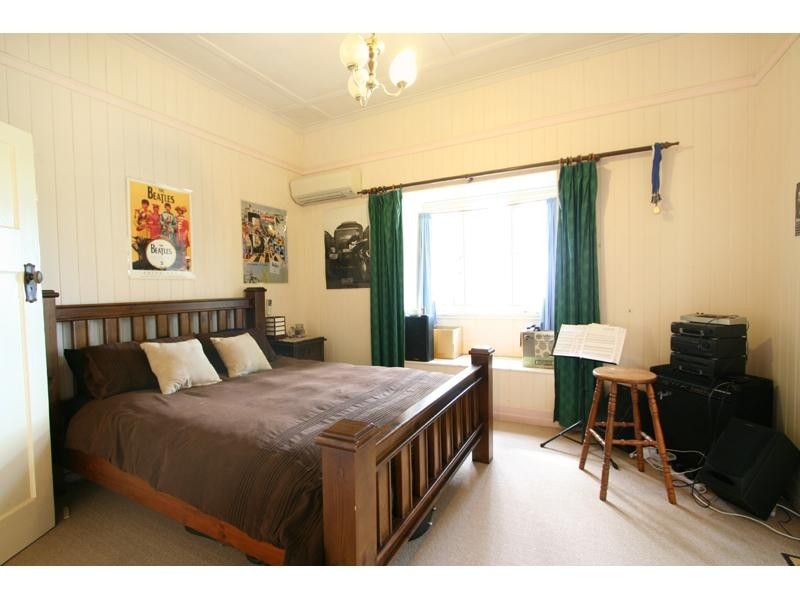 46 Miles Street, Hawthorne QLD 4171