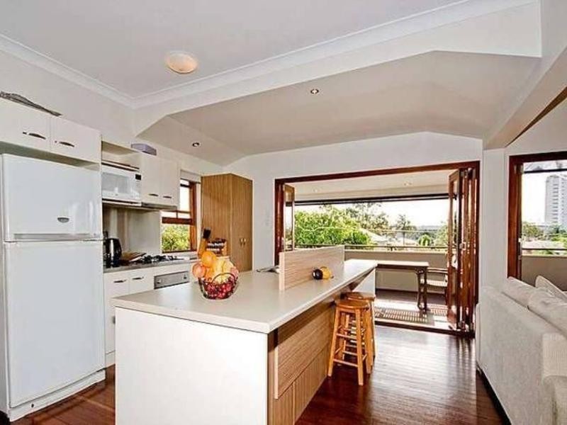 16 Lisburn Street, East Brisbane QLD 4169