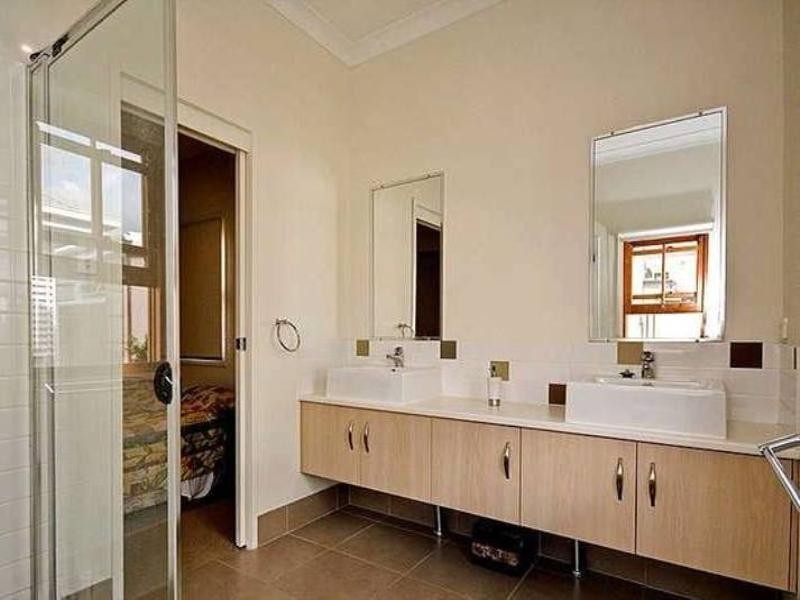 16 Lisburn Street, East Brisbane QLD 4169