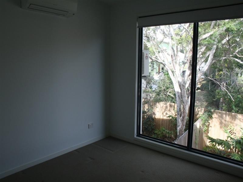 42 Apollo Road, Bulimba QLD 4171