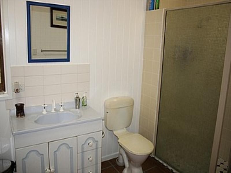 2 Wordsworth Street, Bulimba QLD 4171