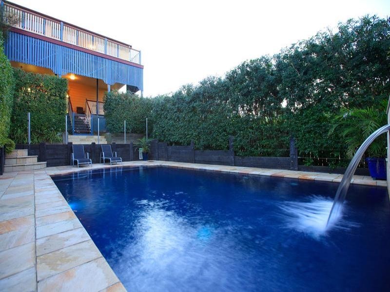 47 Pine Street, Bulimba QLD 4171