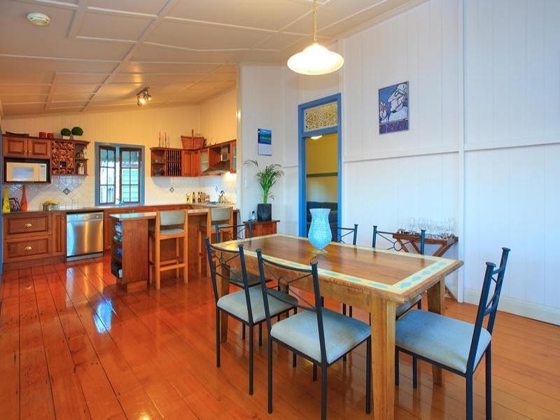 47 Pine Street, Bulimba QLD 4171