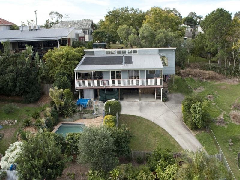 9A Majestic Outlook, Seven Hills QLD 4170