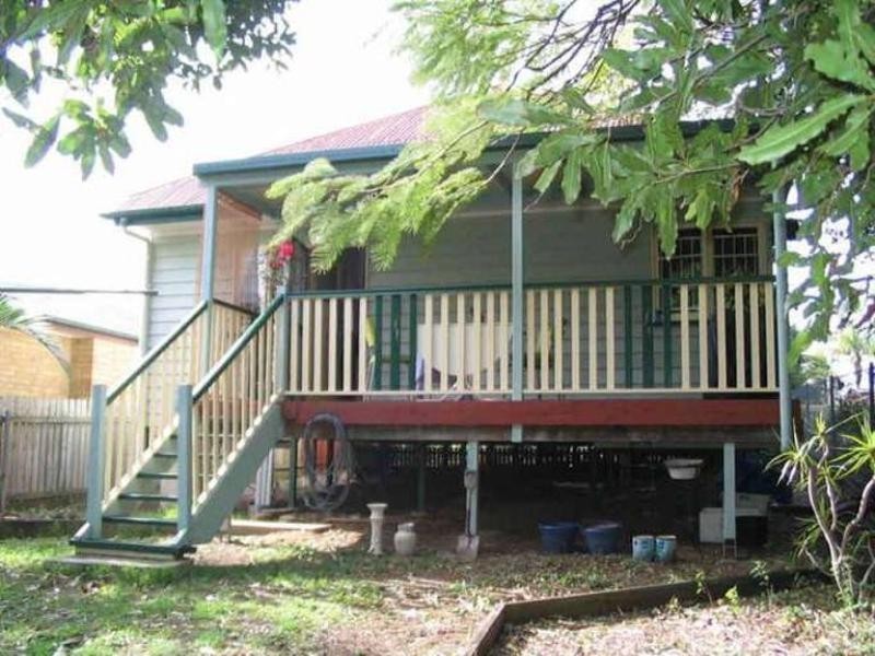 2 Skirving Street, Morningside QLD 4170