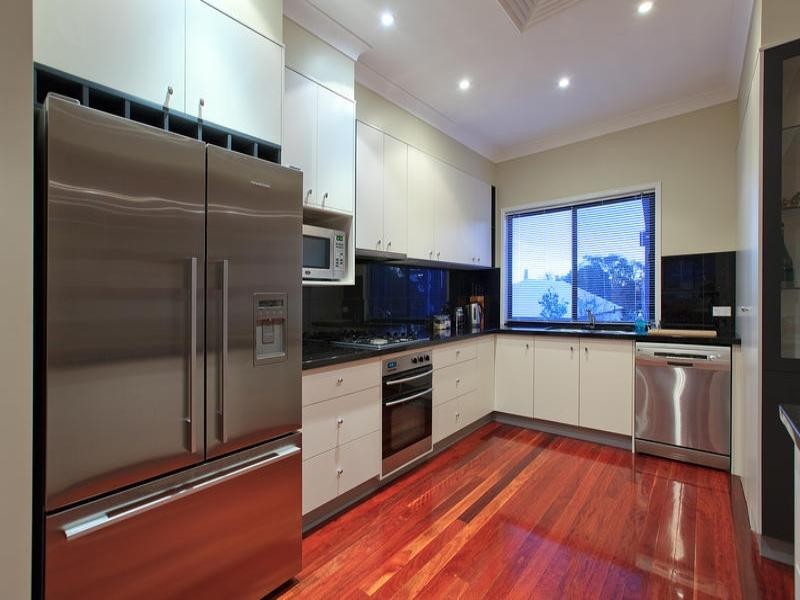 38 Alexandra Street, Balmoral QLD 4171