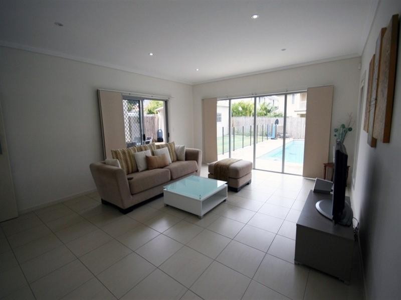 120 Bolton Street, Eight Mile Plains QLD 4113