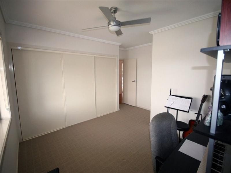 120 Bolton Street, Eight Mile Plains QLD 4113