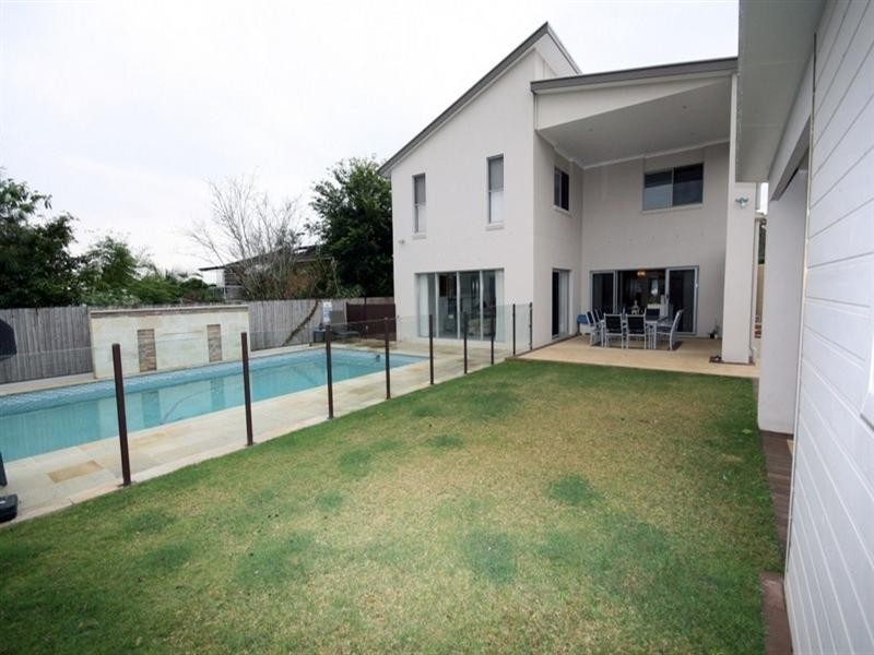 120 Bolton Street, Eight Mile Plains QLD 4113