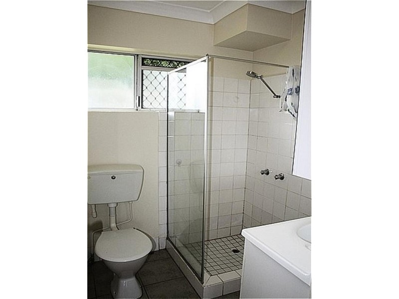 2/40 Pine Street, Bulimba QLD 4171