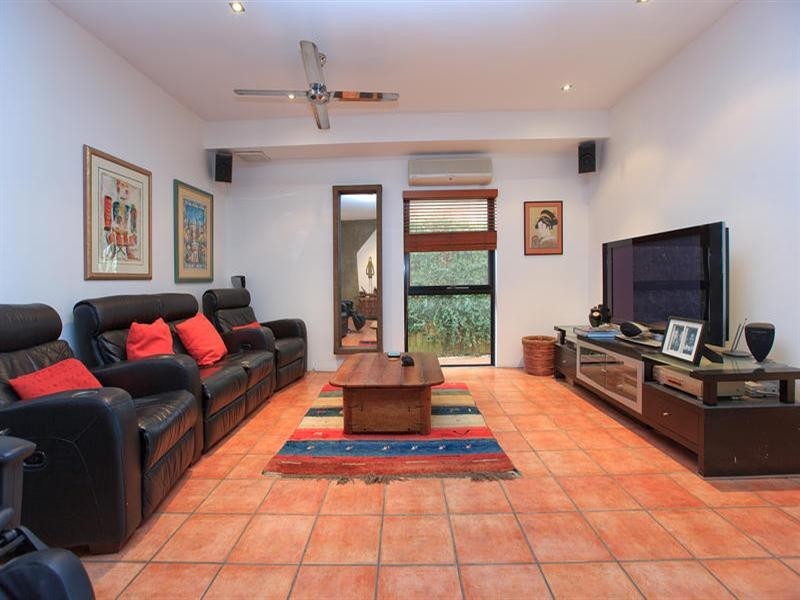 102 Quay Street, Bulimba QLD 4171