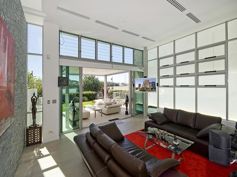 43 Waterline Crescent, Bulimba QLD 4171