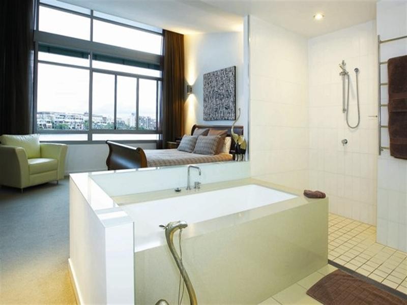 43 Waterline Crescent, Bulimba QLD 4171