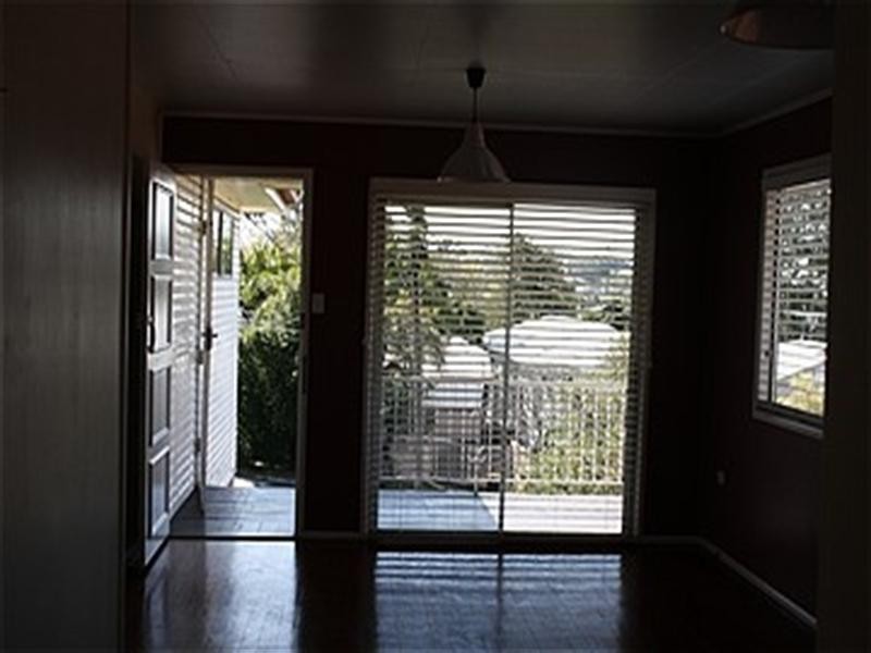 14 Miles Street, Hawthorne QLD 4171