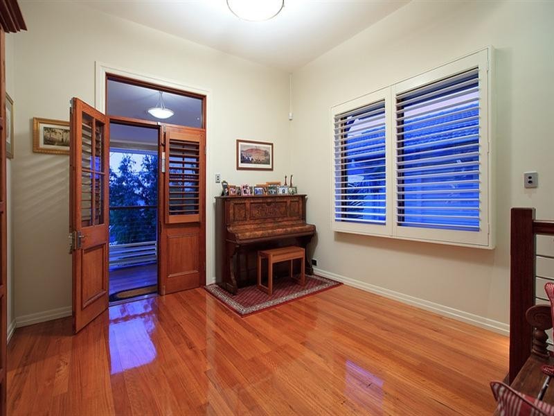 22 Govett Avenue, Hawthorne QLD 4171