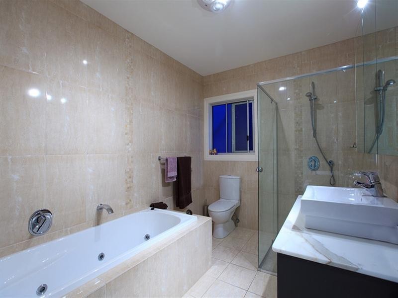 22 Govett Avenue, Hawthorne QLD 4171
