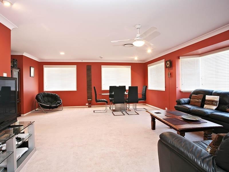 5 Monnow Place, Carina QLD 4152