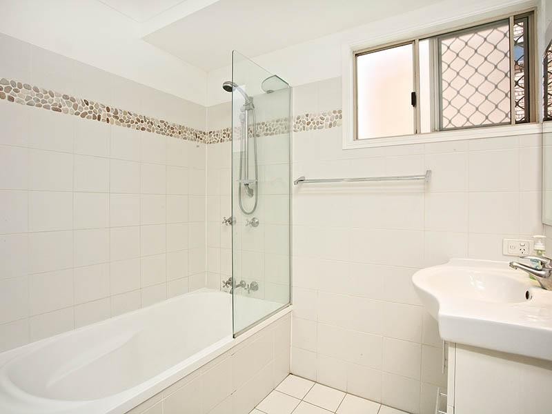 5 Monnow Place, Carina QLD 4152