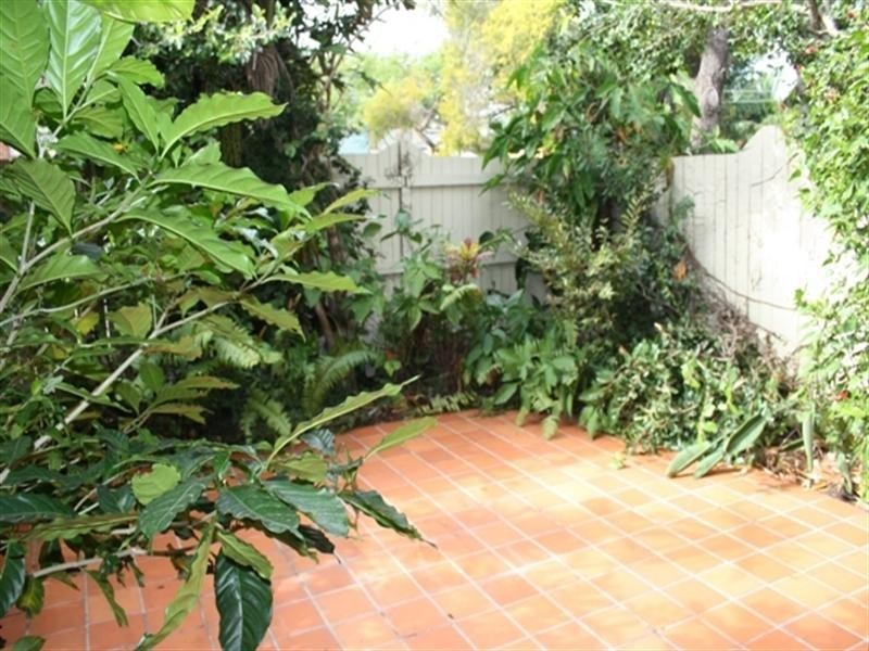 1/23 Jamieson Street, Bulimba QLD 4171