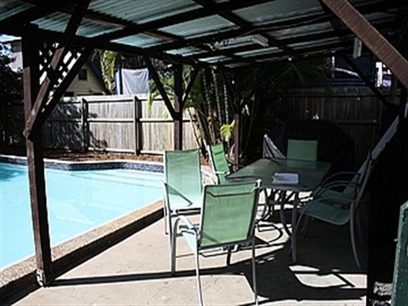 33 Barton Road, Hawthorne QLD 4171