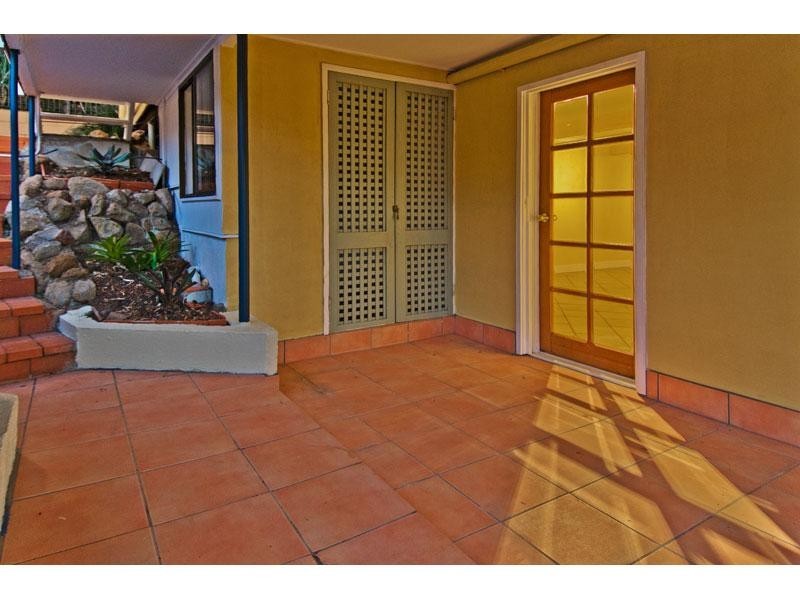 96 Bywong Street, Toowong QLD 4066