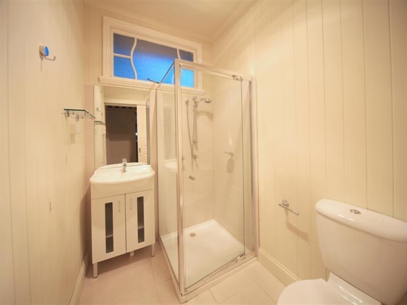 21 Ryan Avenue, Balmoral QLD 4171