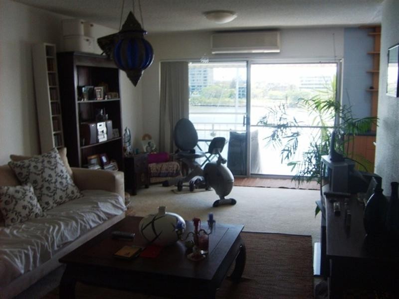 East Brisbane QLD 4169