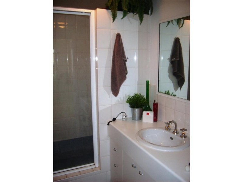 East Brisbane QLD 4169