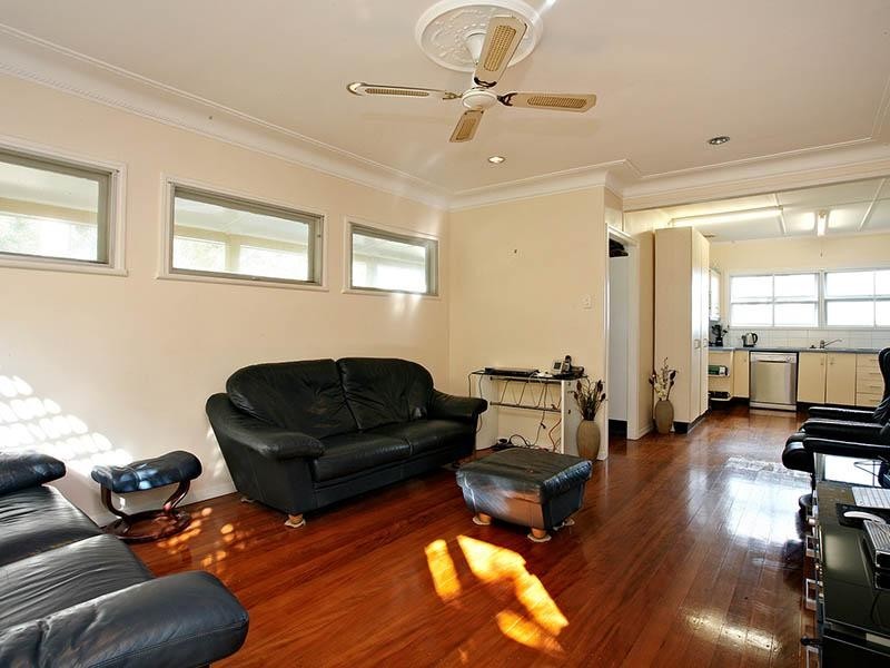 86 Majestic Outlook, Seven Hills QLD 4170