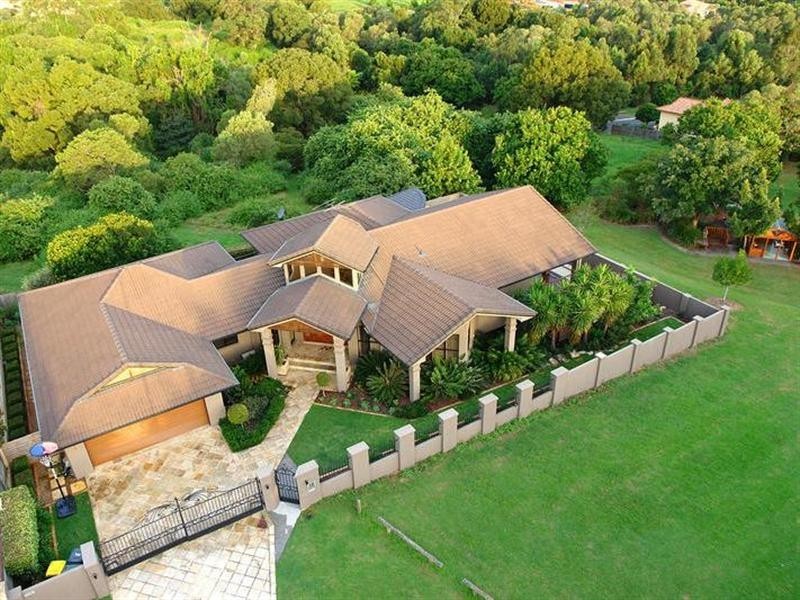 12 Melrose Close, Carindale QLD 4152