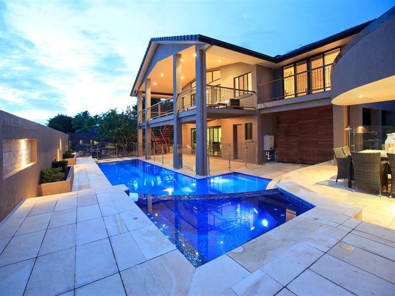 12 Melrose Close, Carindale QLD 4152