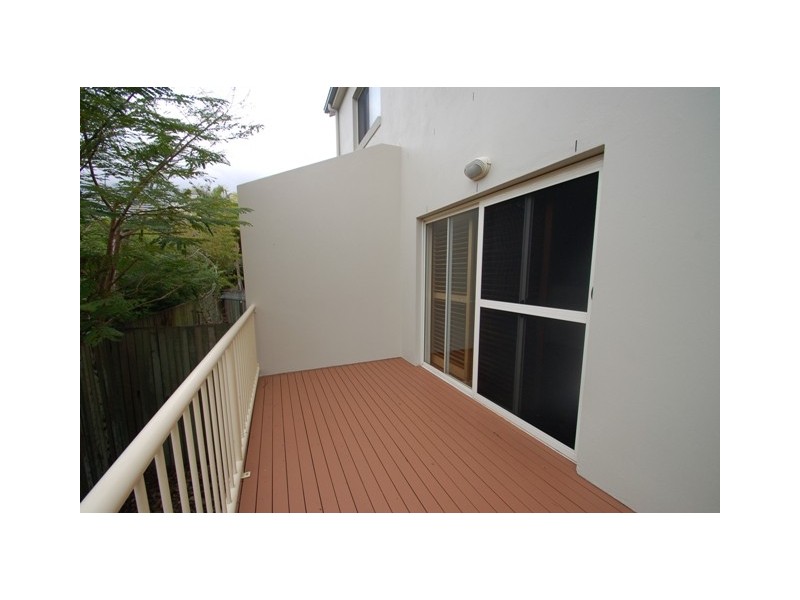 4/11 Beatrice Street, Hawthorne QLD 4171