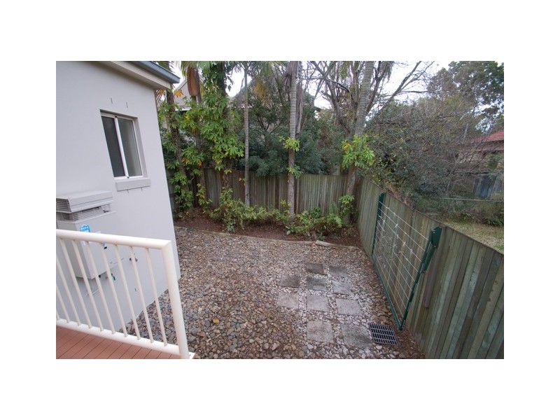 4/11 Beatrice Street, Hawthorne QLD 4171