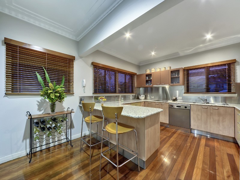 104 Fifth Avenue, Balmoral QLD 4171