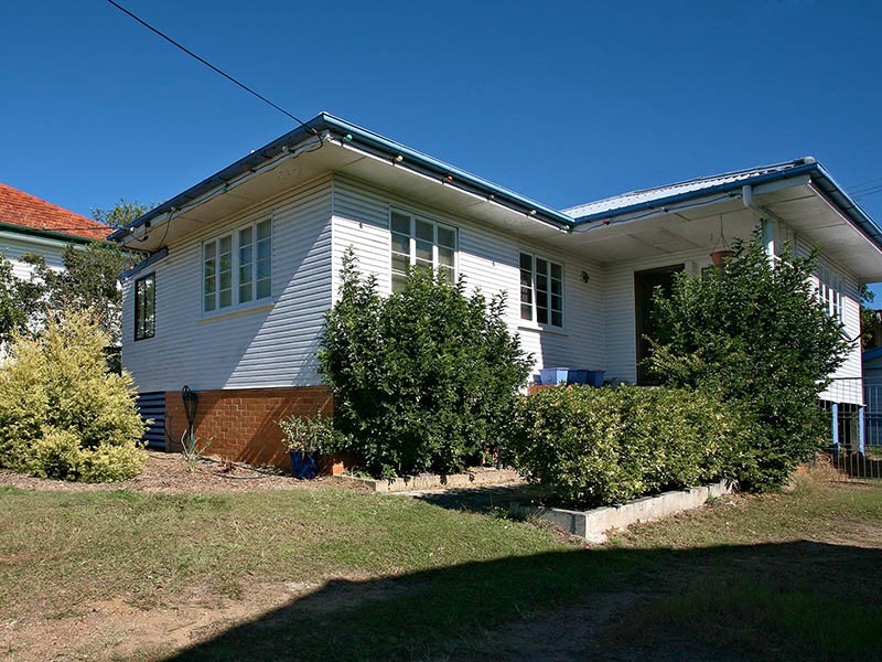 1860 Creek Road, Cannon Hill QLD 4170