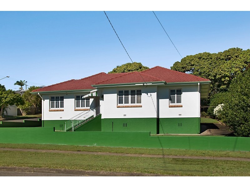 77 Dahlia Street, Cannon Hill QLD 4170