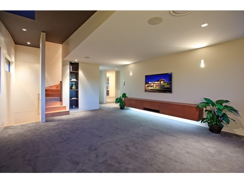 22 Coutts Street, Bulimba QLD 4171