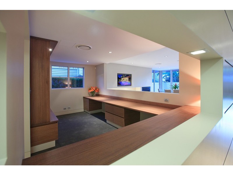 22 Coutts Street, Bulimba QLD 4171