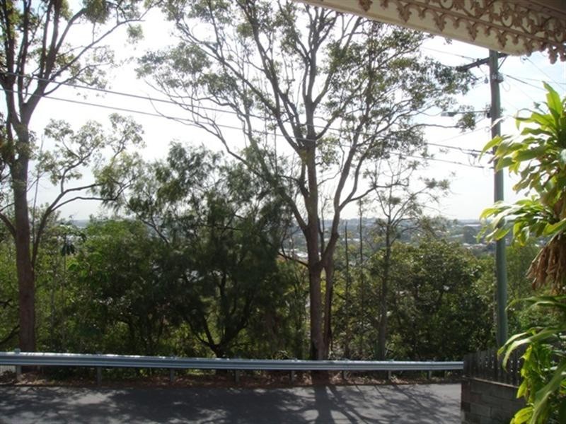 35 Horsington Street, Morningside QLD 4170