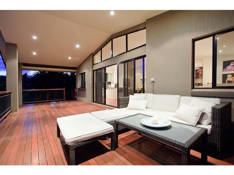 12 Melrose Close, Carindale QLD 4152